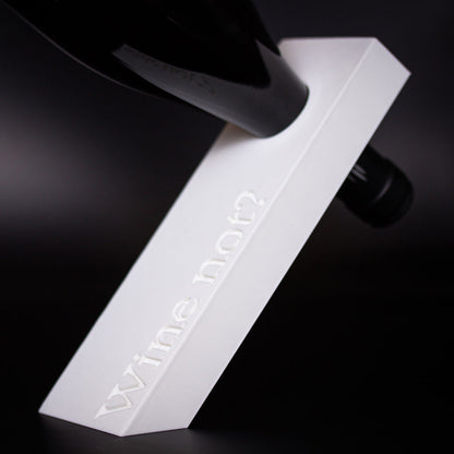 BALANCEAKT – Flaschenhalter mit Botschaft