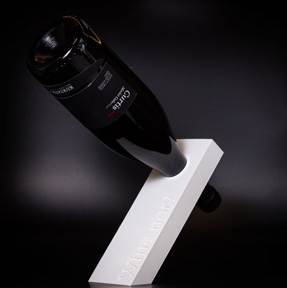 BALANCEAKT – Flaschenhalter mit Botschaft